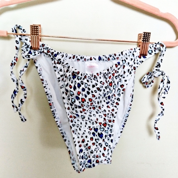 Xhilaration Animal Print Heart Side Tie High Cut Bikini Bottoms Size XL - Picture 1 of 9